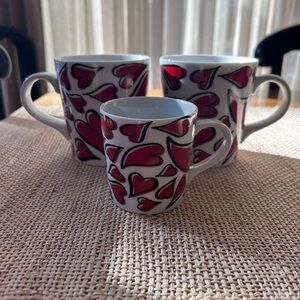 Crate&Barrel x Elvis Swift Valentine White w/Red Heart Setof 3 Mugs.2 Reg & 1 Sm